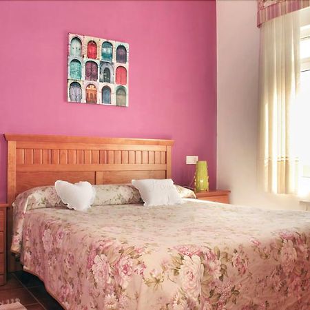 Gozon Apartamentos Mirapenas מראה חיצוני תמונה